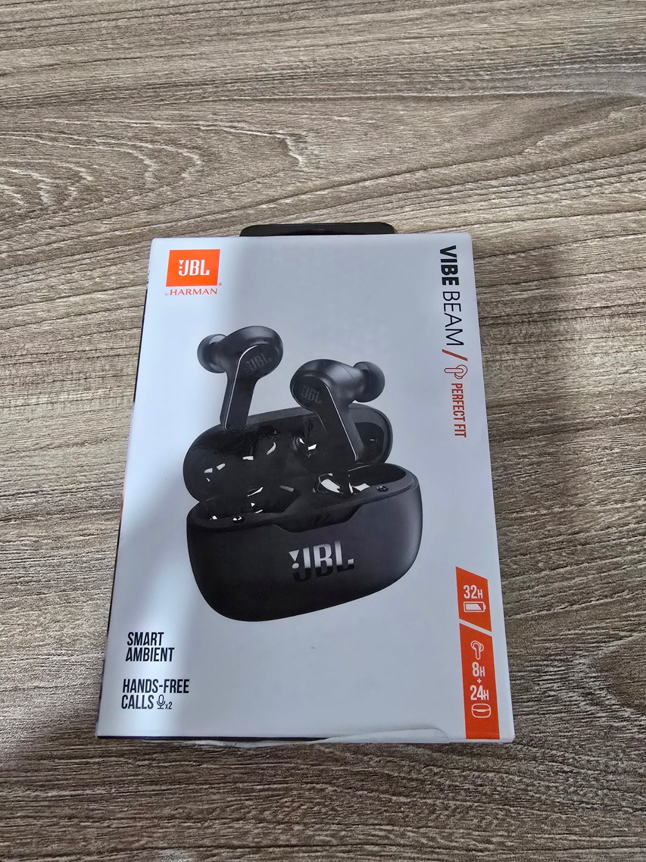 Audífonos Bluetooth JBL Vibe Beam Color negro (Caja abierta)