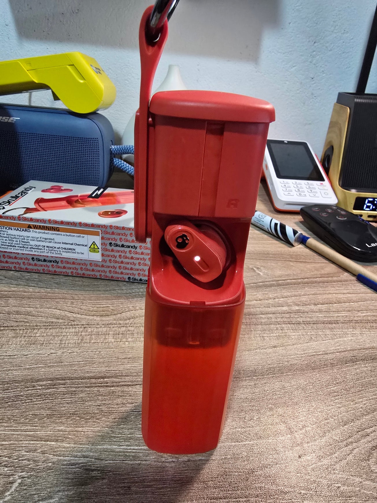 Audífonos Inalámbricos Skullcandy Method 360 ANC – Rojo Caja Abierta