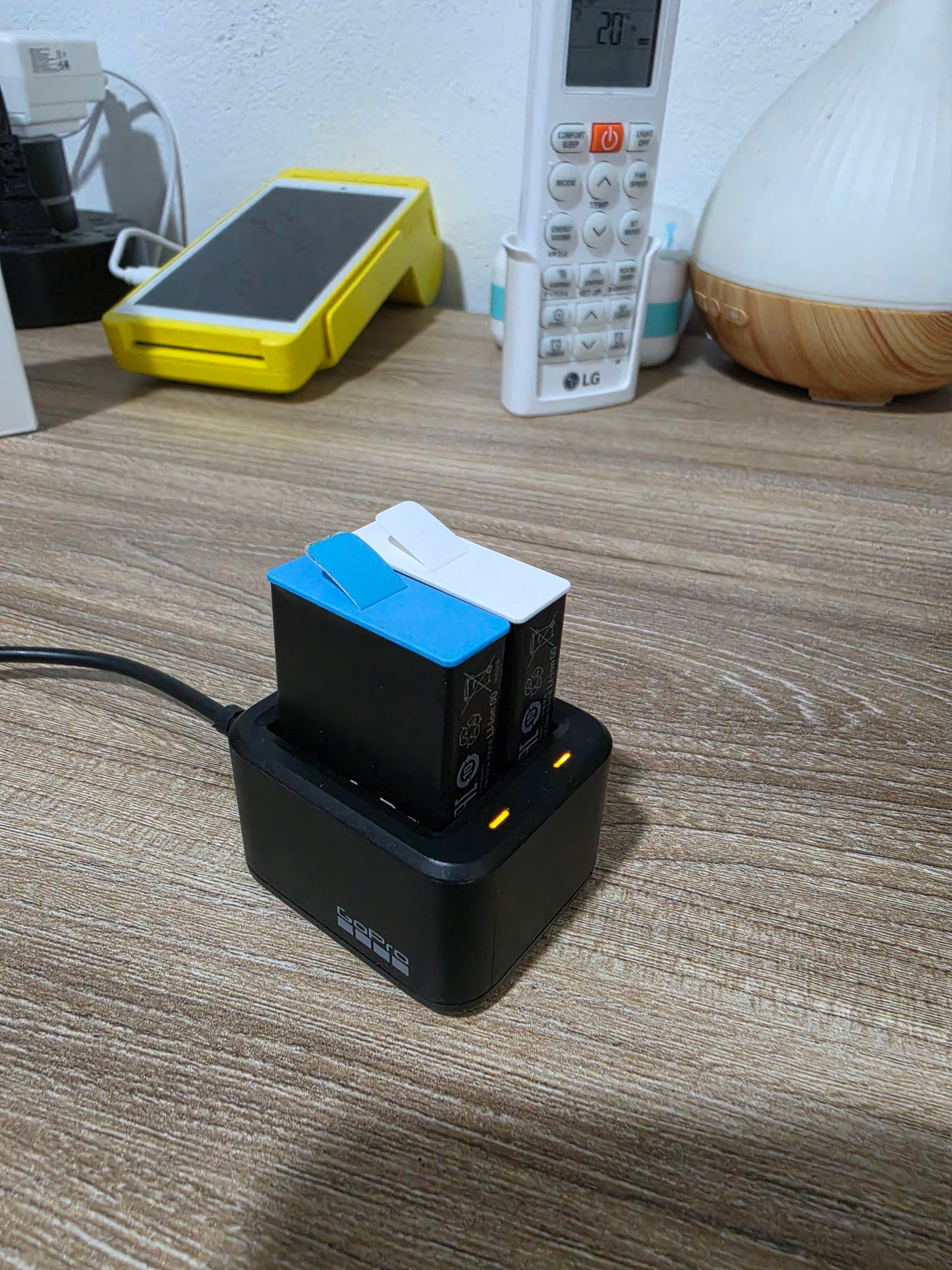 GoPro Hero 10 Black Kit con 2 Baterías Enduro y Cargador Dual - Usado