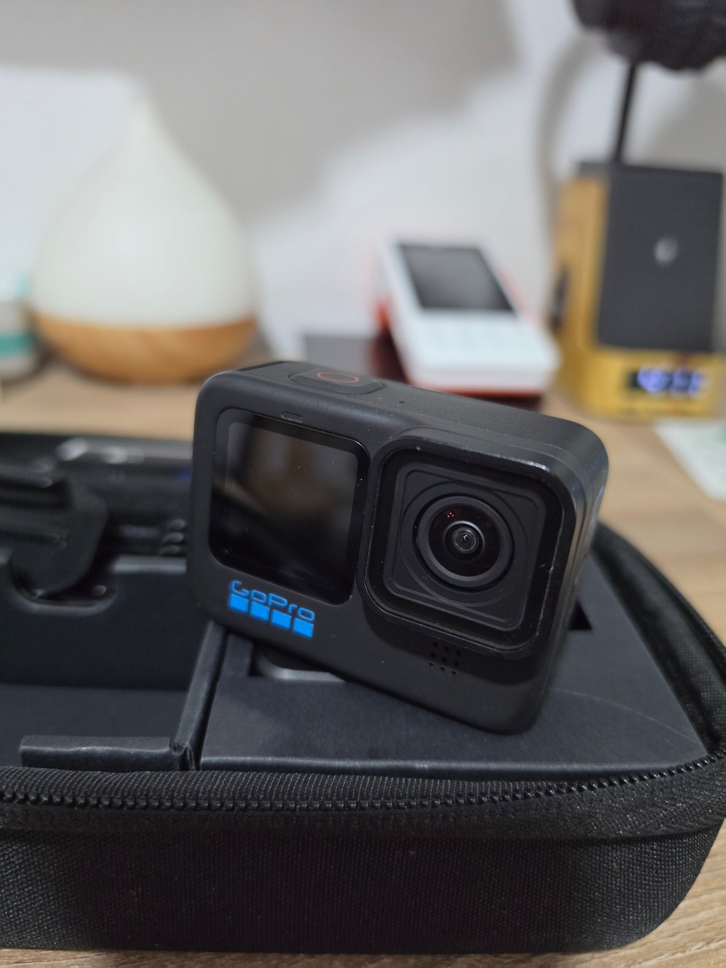 GoPro Hero 10 Black Kit con 2 Baterías Enduro y Cargador Dual - Usado