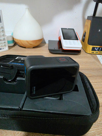 GoPro Hero 10 Black Kit con 2 Baterías Enduro y Cargador Dual - Usado
