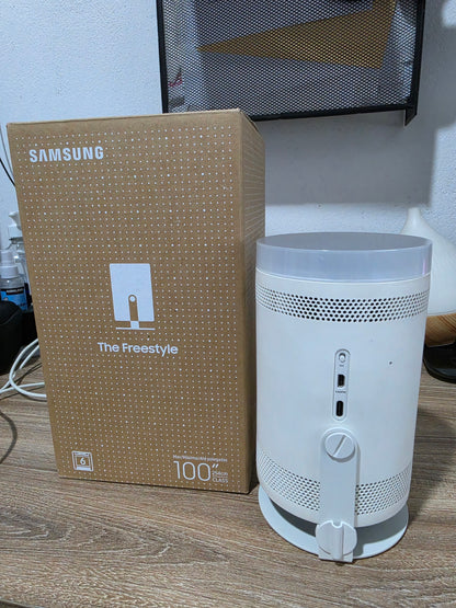 Proyector Samsung The Freestyle 1ra Generación Smart FHD - Usado