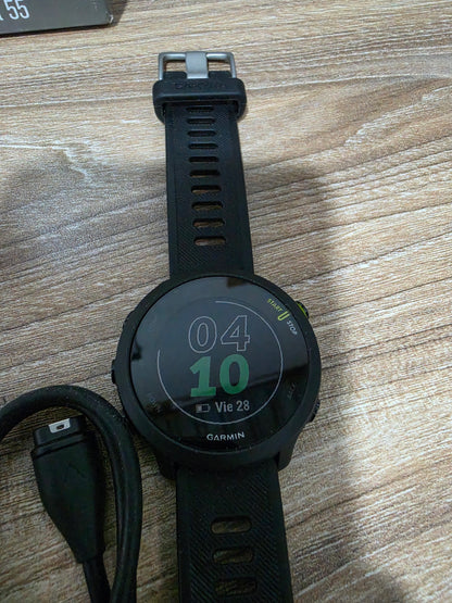 Reloj Garmin Forerunner 55 GPS Negro con Cargador – Caja Maltratada